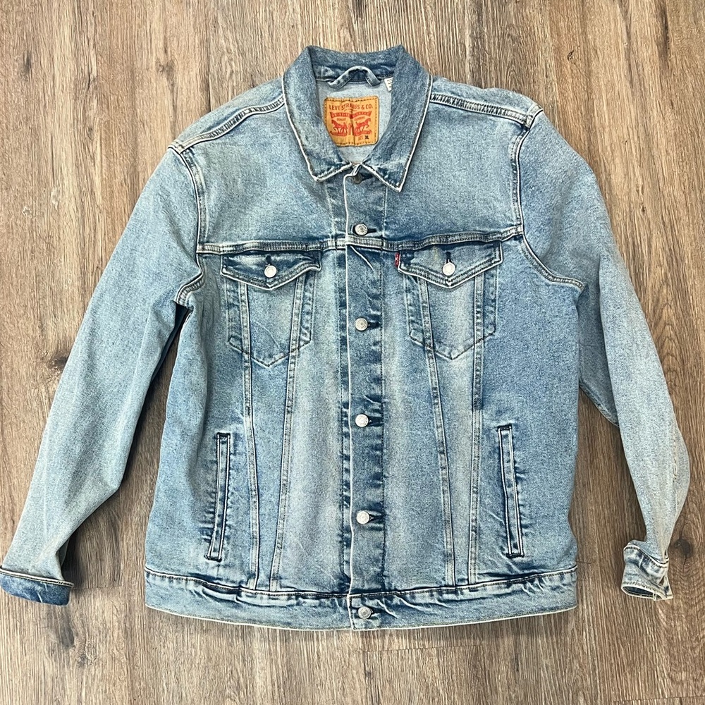 Levi's Men's Denim Trucker Jacket
